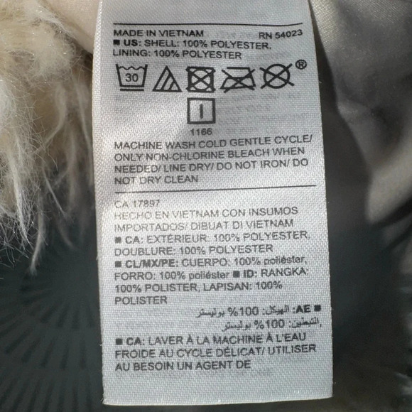 Old Navy Women’s Faux Fur White Jacket Snap Button Closure Size Medium - Picture 6 of 7
